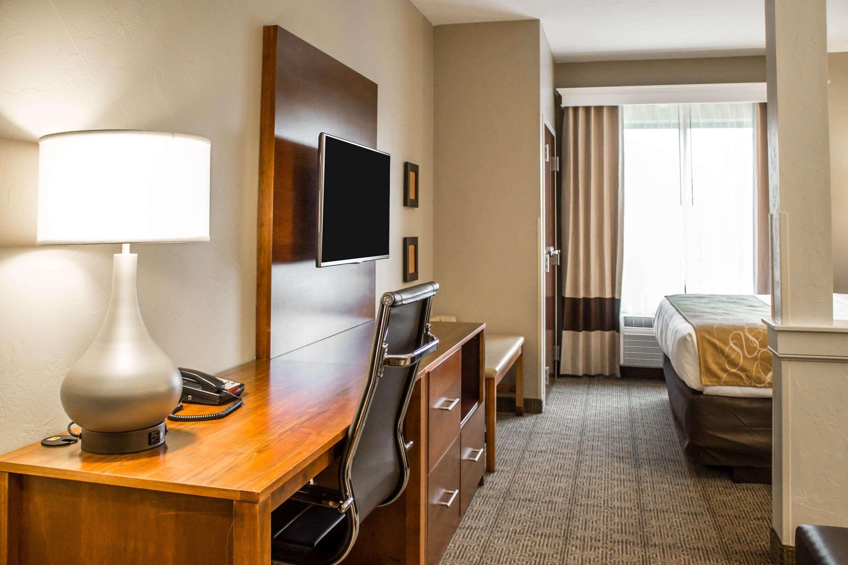 Comfort Suites Hartville-North Canton Uniontown Zewnętrze zdjęcie