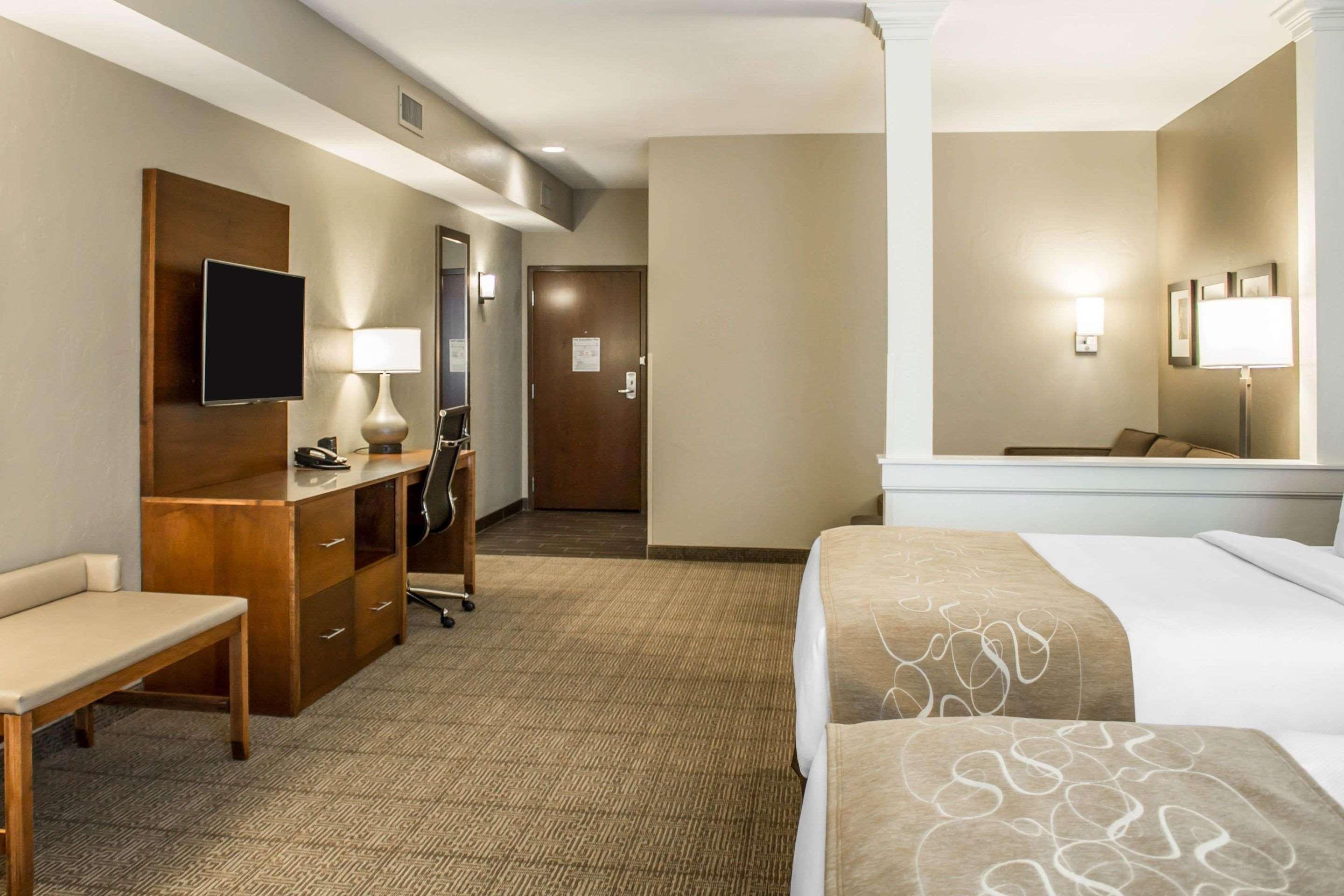 Comfort Suites Hartville-North Canton Uniontown Zewnętrze zdjęcie