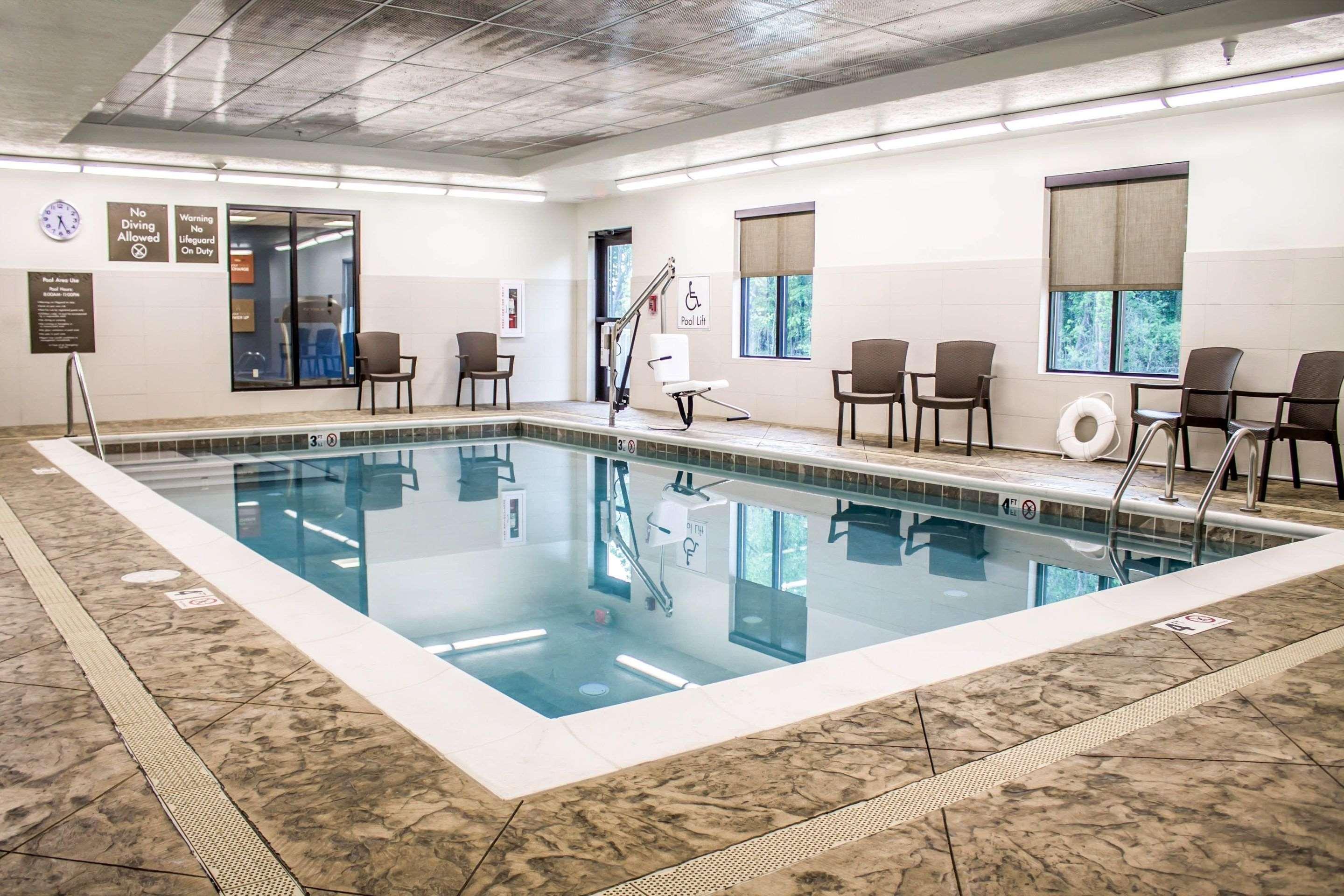 Comfort Suites Hartville-North Canton Uniontown Zewnętrze zdjęcie
