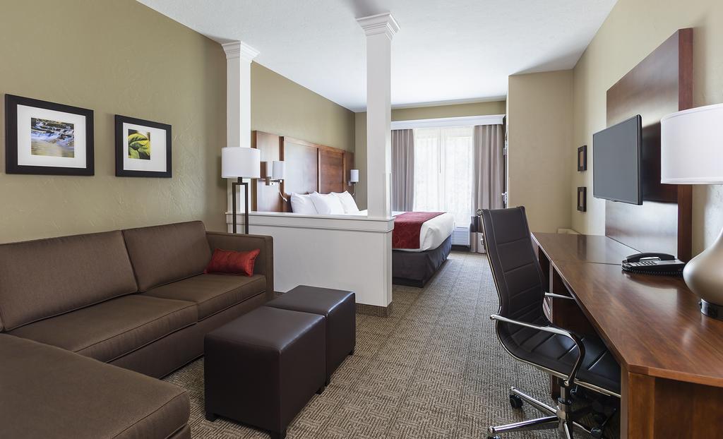 Comfort Suites Hartville-North Canton Uniontown Zewnętrze zdjęcie